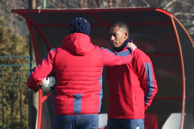 Dejan Stanković, Radživ van la Para Dejan Stanković, Radživ van la Para