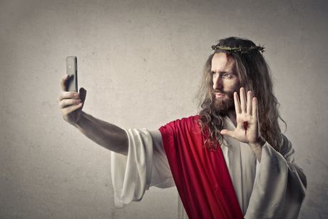 Stigmat, isus, umisljene rane, selfi Stigmat, isus, umisljene rane, selfi