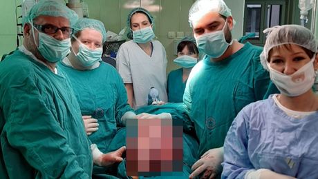 Tumor od pola metra, beogradski lekari, operacija