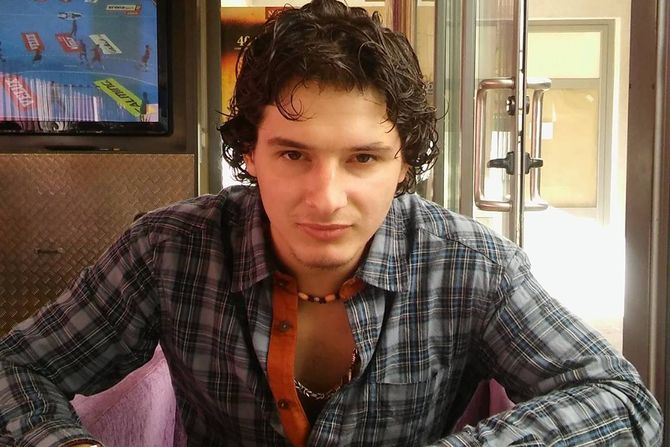 Filip Zavadlav Filip Zavadlav