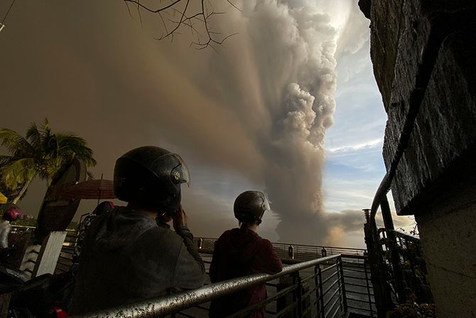 Erupcija vulkana Taal, Filipini