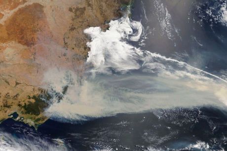 Australija požar, dim se vidi iz svemira