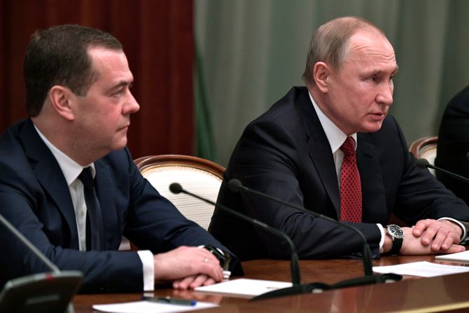 Vladimir Putin, Dmitrij Medvedev