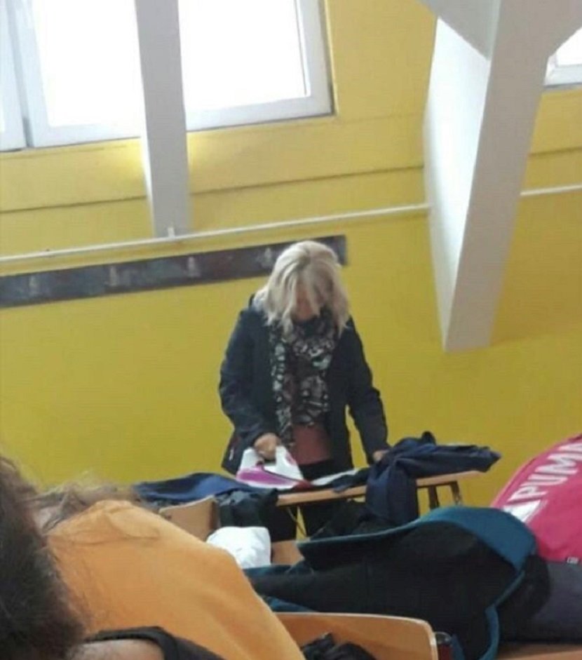 Profesorka pegla Profesorka pegla