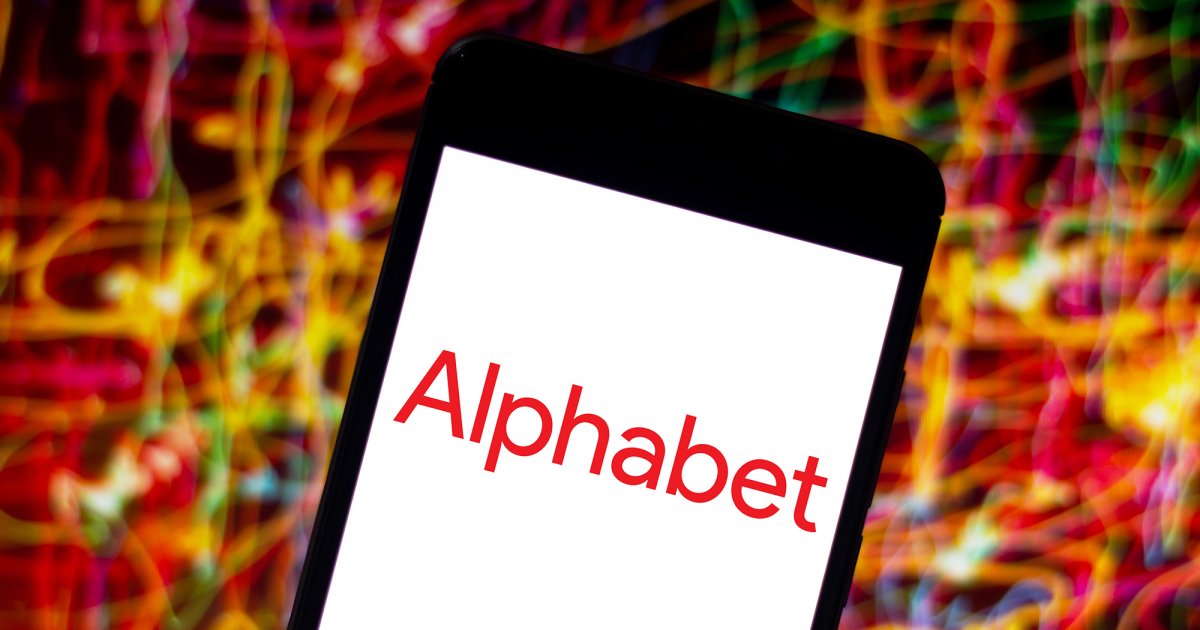 Alphabet Shares Plunge After Weak Results and AI Spending Forecast