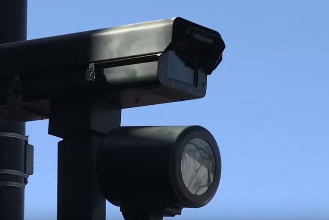 Saobraćajna kamera Saobraćajna kamera