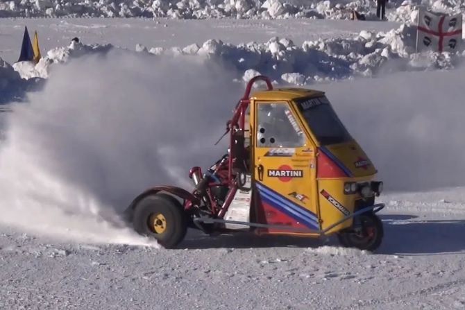 Piaggio Ape, Vespa