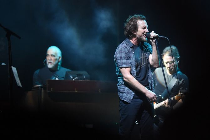 Pearl Jam bend band Pearl Jam bend band