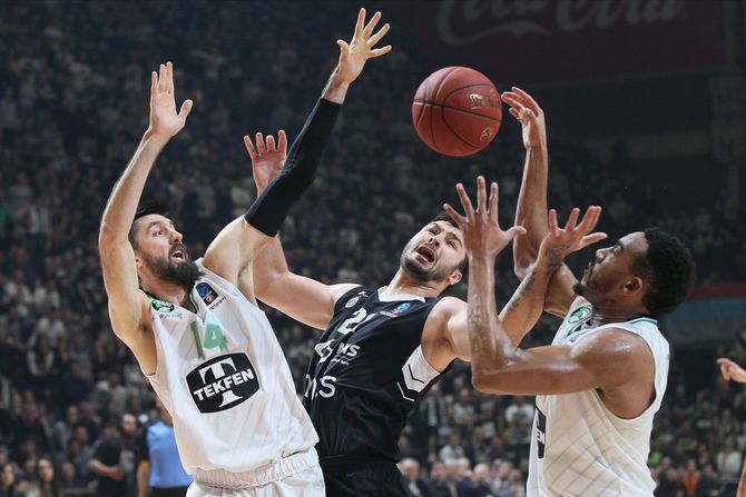 KK partizan - KK Darušafaka