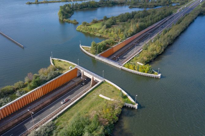 Veluwemeer Aqueduct, Avadukt Veluwemeer