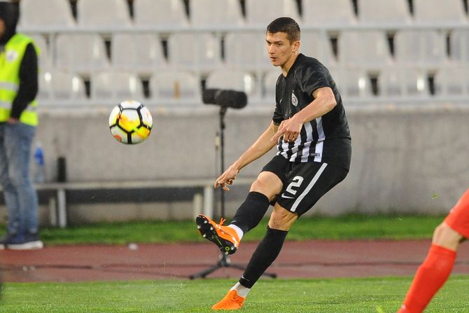 LUKA CUCIN LUKA CUCIN