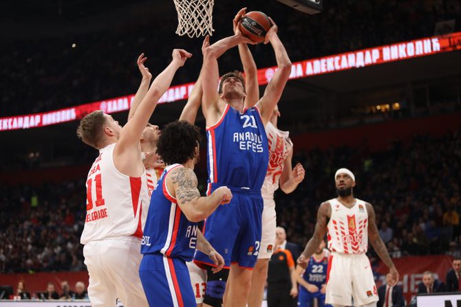 KK Crvena zvezda - KK Efes