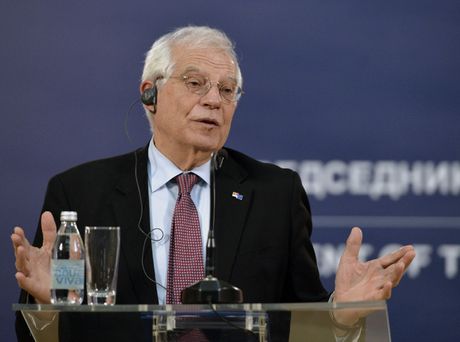 Aleksandar Vučić, Đozep Borelj Aleksandar Vučić, Đozep Borelj
