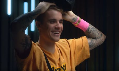 Džastin Biber, Justin Bieber Džastin Biber, Justin Bieber