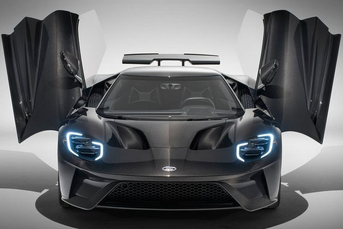 Ford GT Liquid Carbon