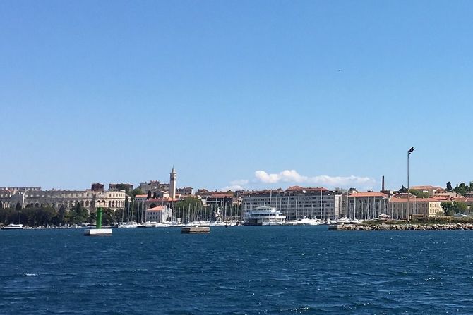 Pula, Hvar, Dubrovnik