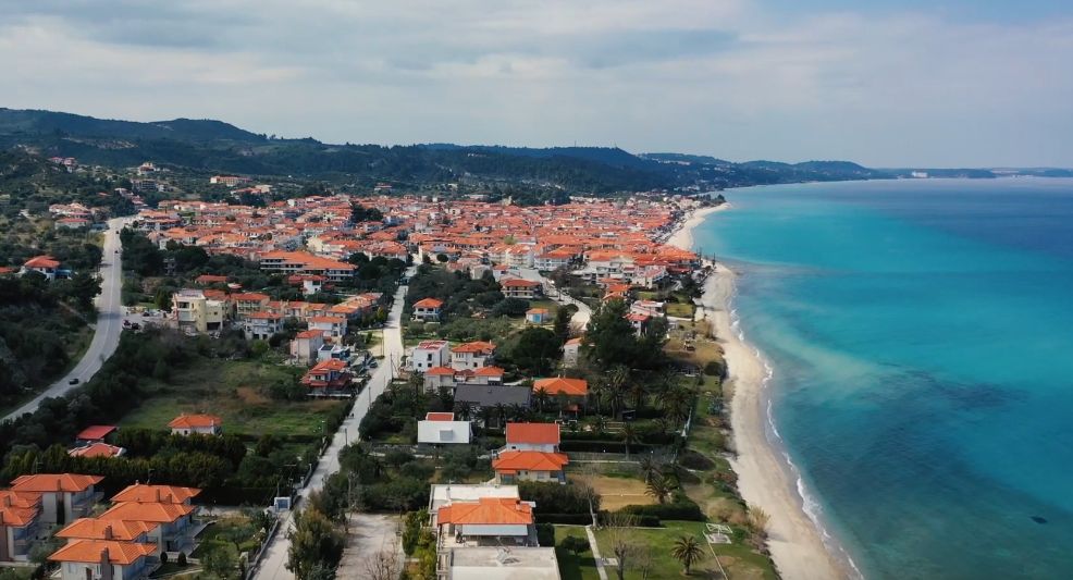 Srbi, OPREZ! Alarm u jednom od omiljenih grčkih letovališta: Danas nije bezbedno!