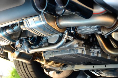 Auspuh katalizator lonac automobil Auspuh katalizator lonac automobil
