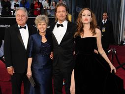 William Alvin Pitt, Jane Etta Pitt, Bred Pitt, Angelina Jolie