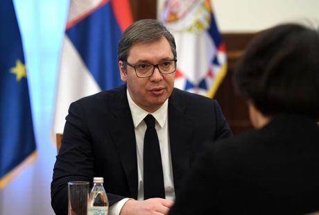 Aleksandar Vučic i Čen Bo Aleksandar Vučic i Čen Bo