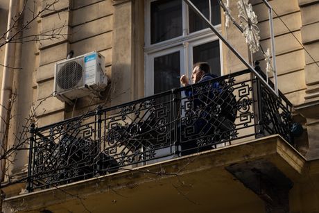 Vremenska prognoza, ZIMA lepo suncano VREME, kafici Vremenska prognoza, ZIMA lepo suncano VREME, kafici