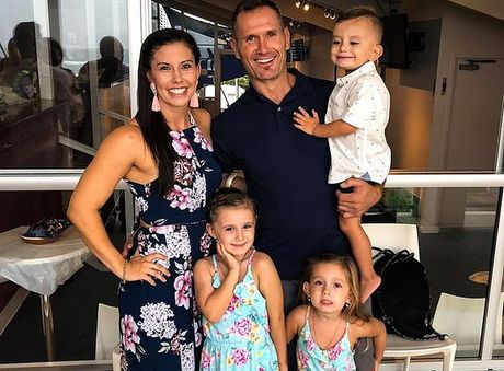 Rovan sa porodicom Rovan sa porodicom