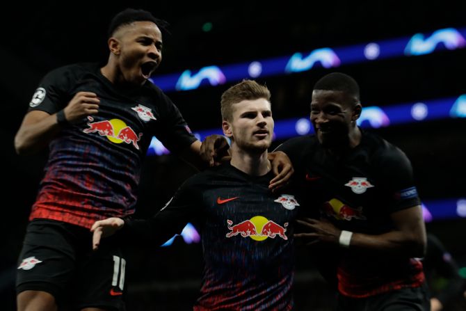 FC Tottenham leipzig, FK Totenhem Lajpcig,