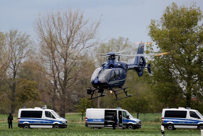 Nemacka policija, helikopter