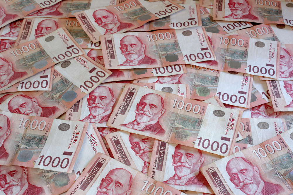 OVO SU PLATE U SRBIJI ZA JUN! Prosečna zarada preko 120.000 dinara, evo koliko su zarađivali građani