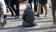 Ženu koja prosi u srpskom gradu pitali koliko "zaradi" u toku jednog dana: Mnoge je iznenadio njen odgovor