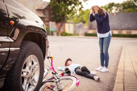 Saobraćajna nesreća, udes, dete, bicikl