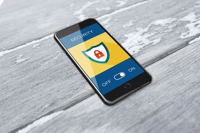 mobilni telefon, sigurnost, malver, android, hakeri, hakovanje mobilni telefon, sigurnost, malver, android, hakeri, hakovanje