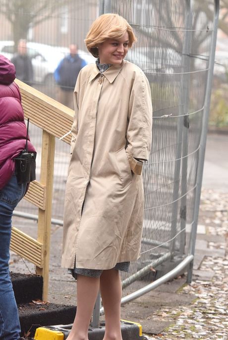 Emma Corrin Emma Corrin