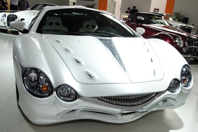 Mitsuoka Orochi car