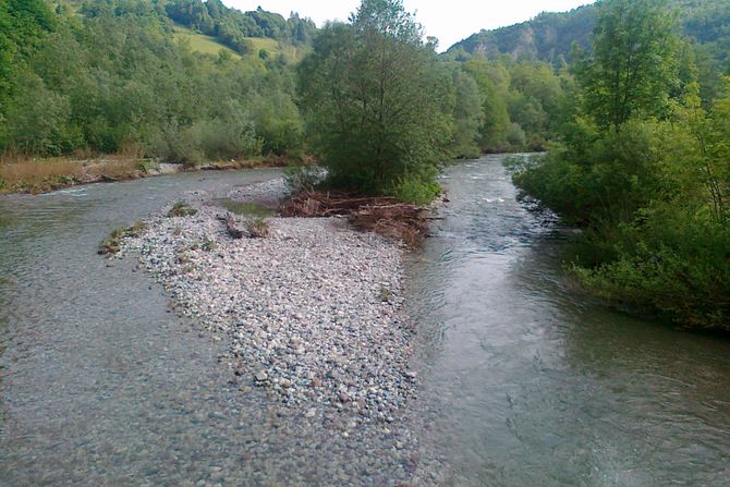 Reka Rzav