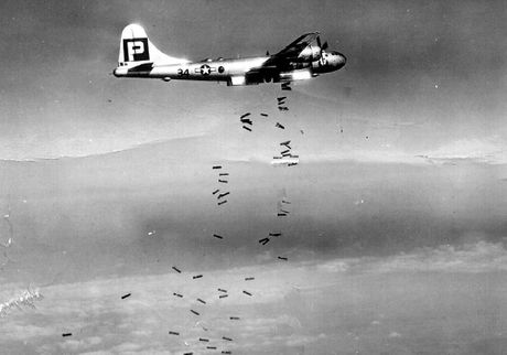 Bombardovanje Tokija Tokio Japan Bombardovanje Tokija Tokio Japan