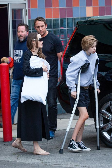 Angelina Jolie i ćerka Siloh Angelina Jolie i ćerka Siloh