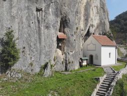 Hadži Prodanova pećina