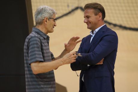 Profesor Vladimir Koprivica Profesor Vladimir Koprivica