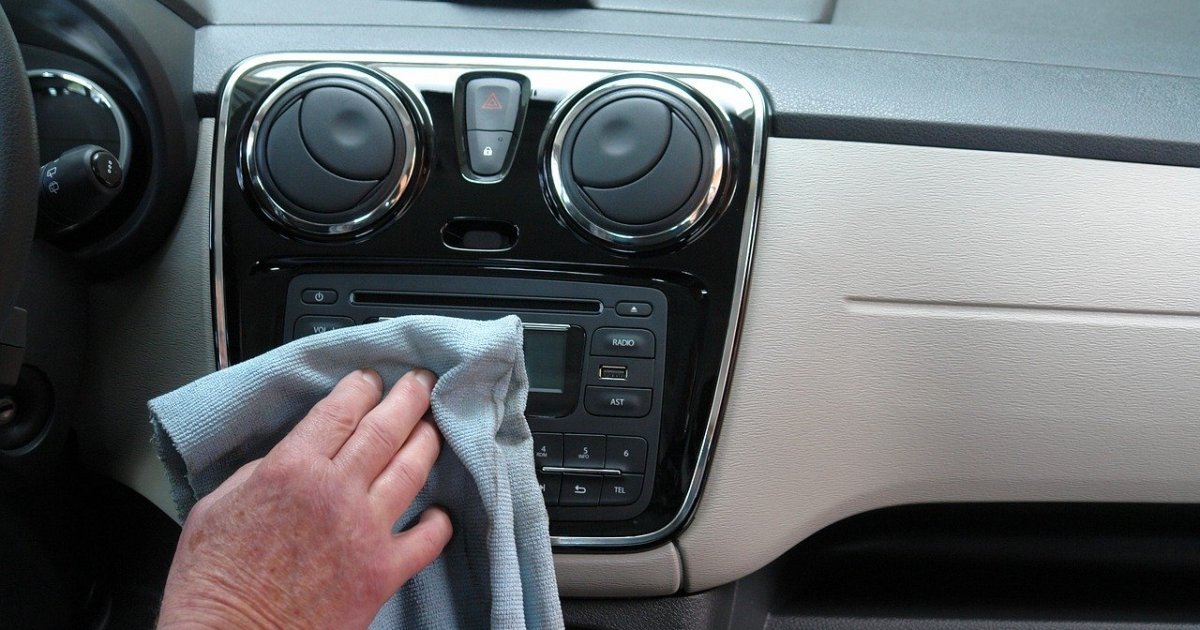 Opasni trikovi za čišćenje automobila - Telegraf.rs