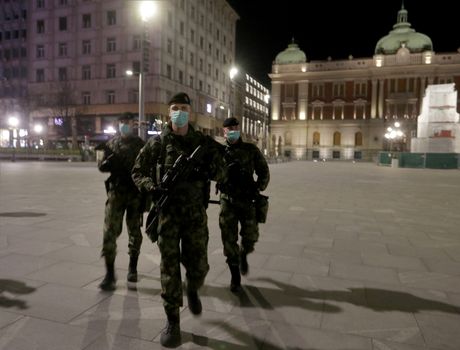 Beograd, prazne ulice, korona virus, policijski čas