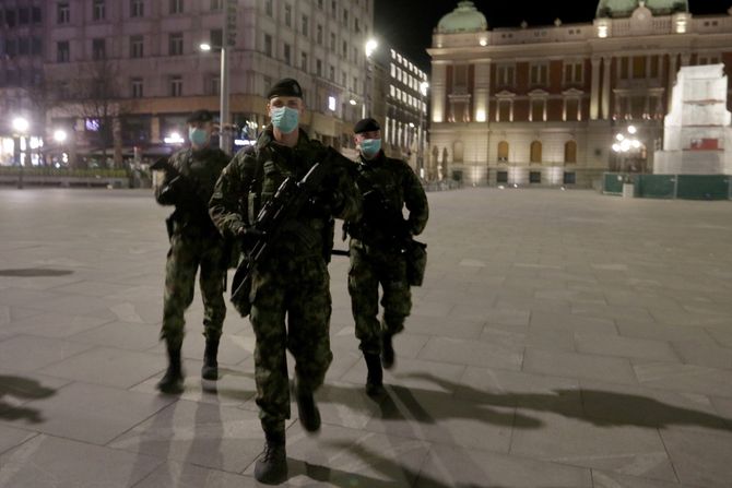 Beograd, prazne ulice, korona virus, policijski čas