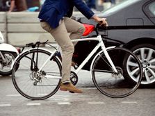 Bicikl, vožnja, ulica, automobil, saobraćaj