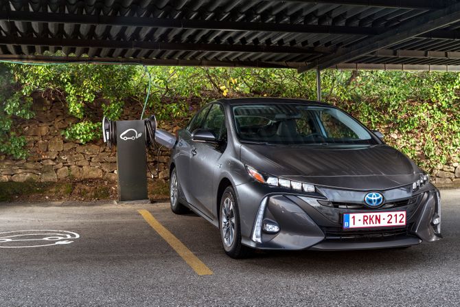 Toyota Prius Plug-in Hybrid 2017