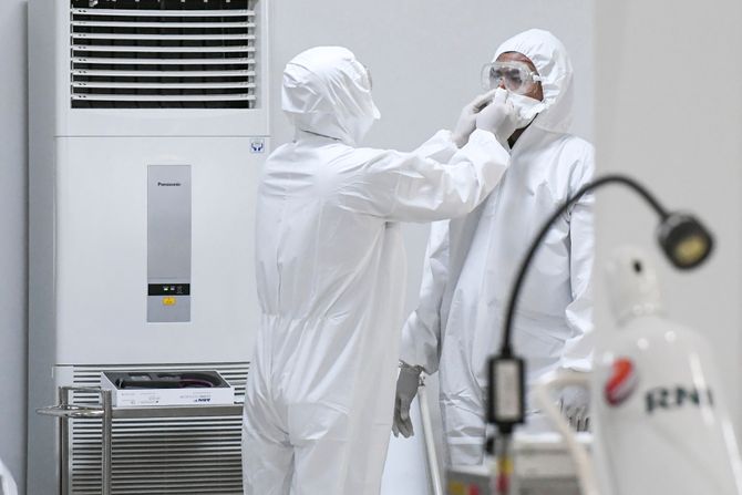 Koronavirus korona virus doktori Koronavirus korona virus doktori