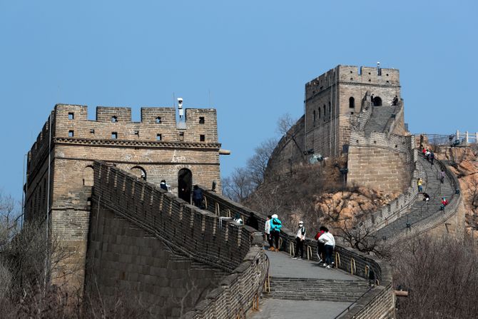 Veliki kineski zid, Great Wall of China, koronavirus, ljudi, maske