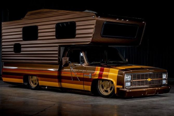 Chevrolet C30 Camper