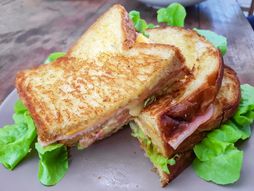 Tost, topli sendviči