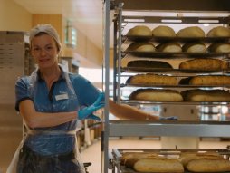 HR sektor, usluga, zdravstvo i obrazovanje su oblasti kojima dominiraju žene