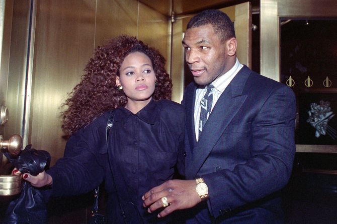 Mike Tyson Majk Tajson Robin Givens